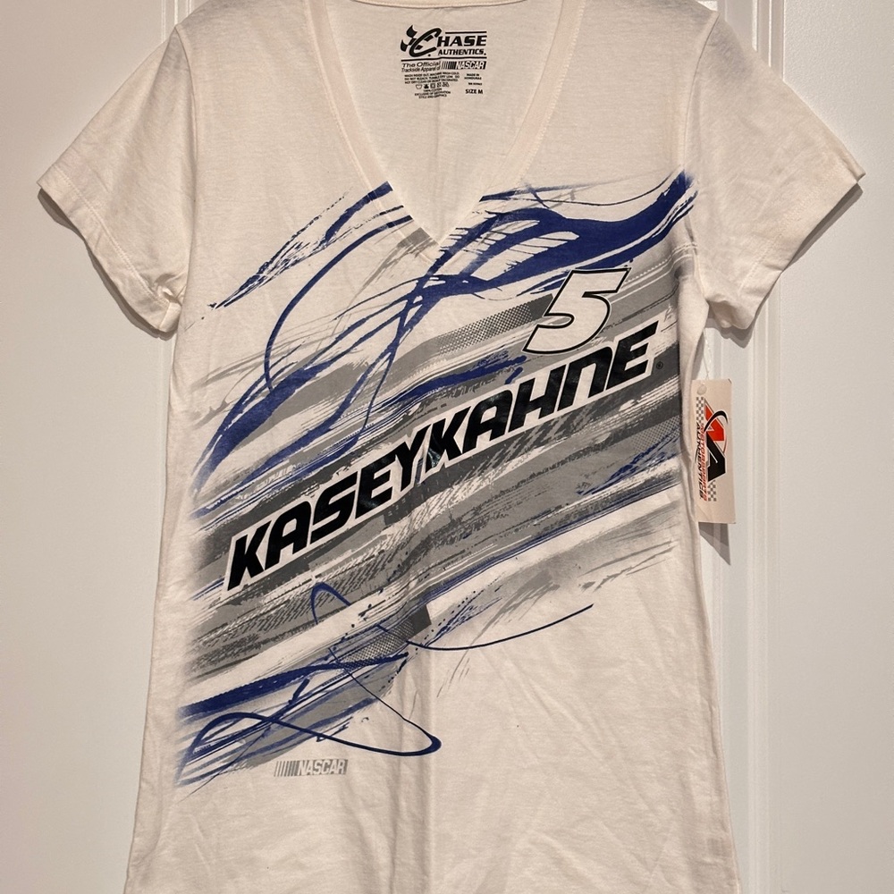 Chase Authentics White Tee with Blue Graphic V-Neck